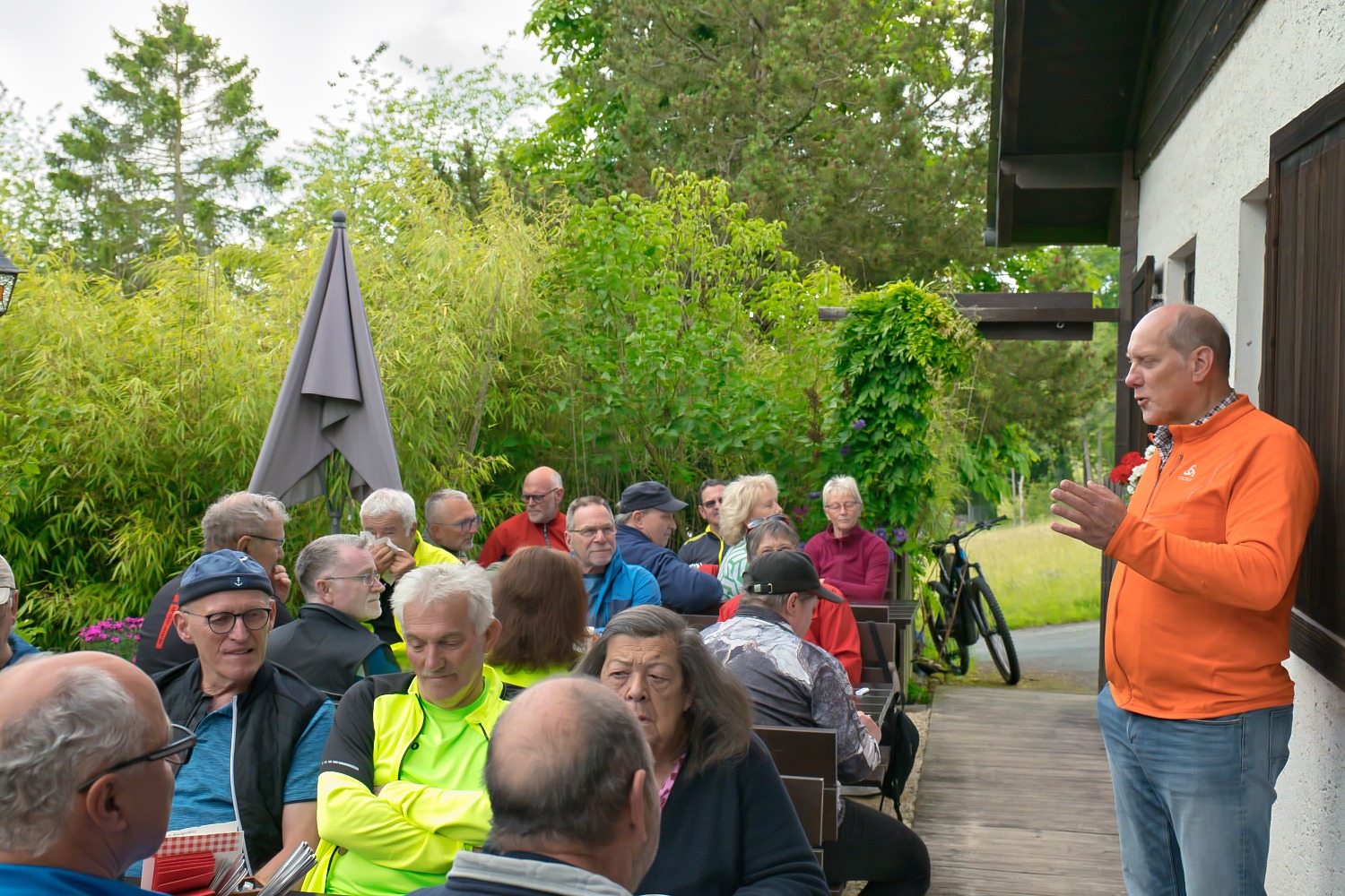 fahrradfahrt mit buergermeister volker diefenbach 09.06.2025
