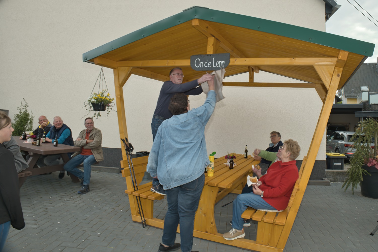 neuer dorfplatz in heidenrod niedermeilingen mai 2025 image 3